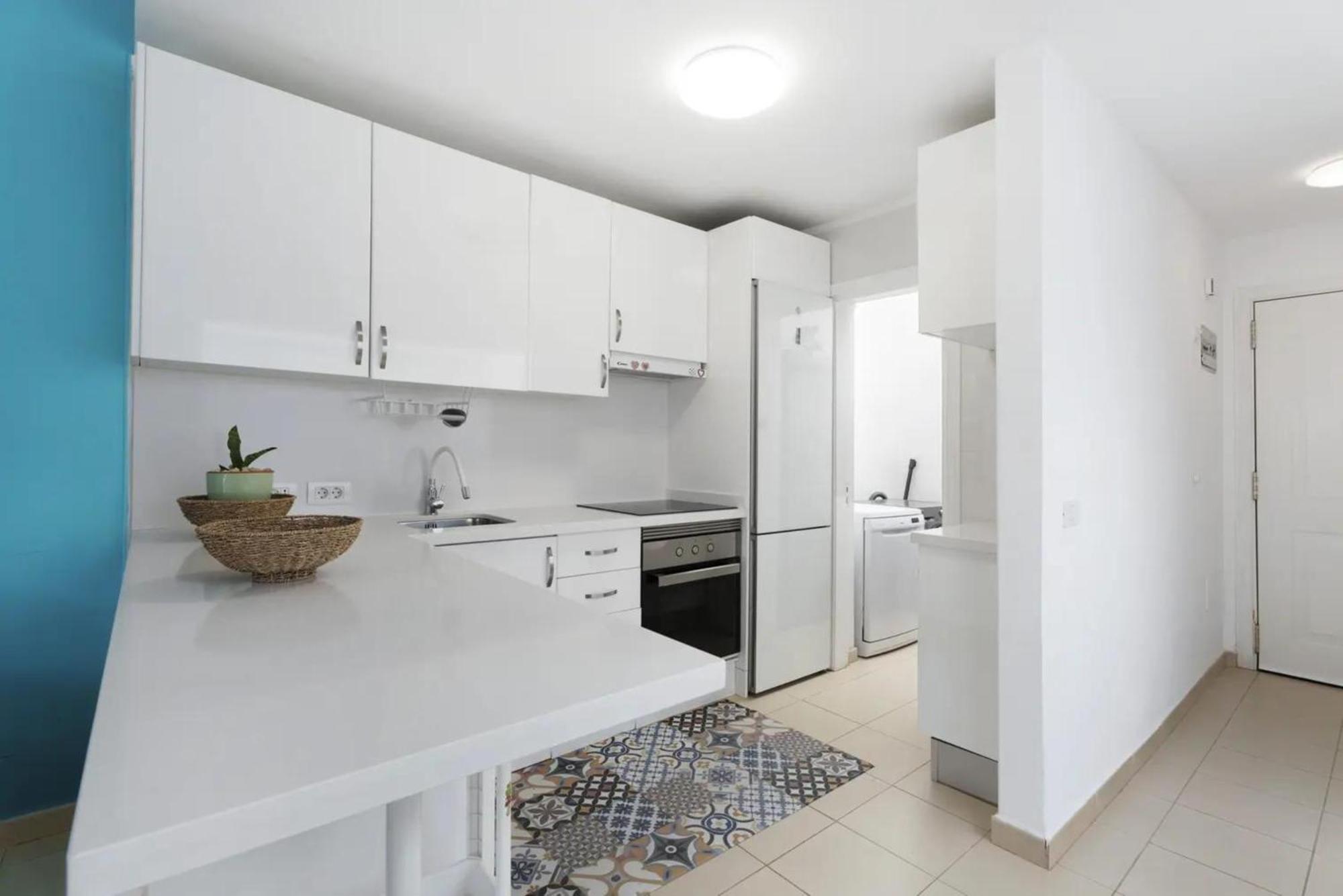 Child-Friendly, 3-Bedroom Apartment With Garden Near The Aqualand Costa Adeje  Εξωτερικό φωτογραφία