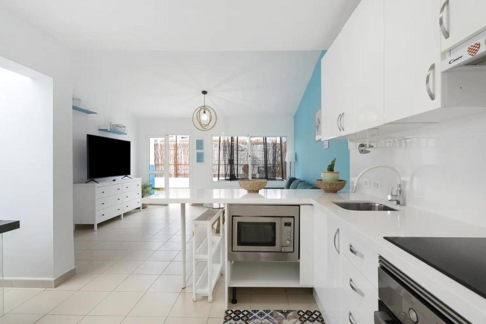 Child-Friendly, 3-Bedroom Apartment With Garden Near The Aqualand Costa Adeje  Εξωτερικό φωτογραφία